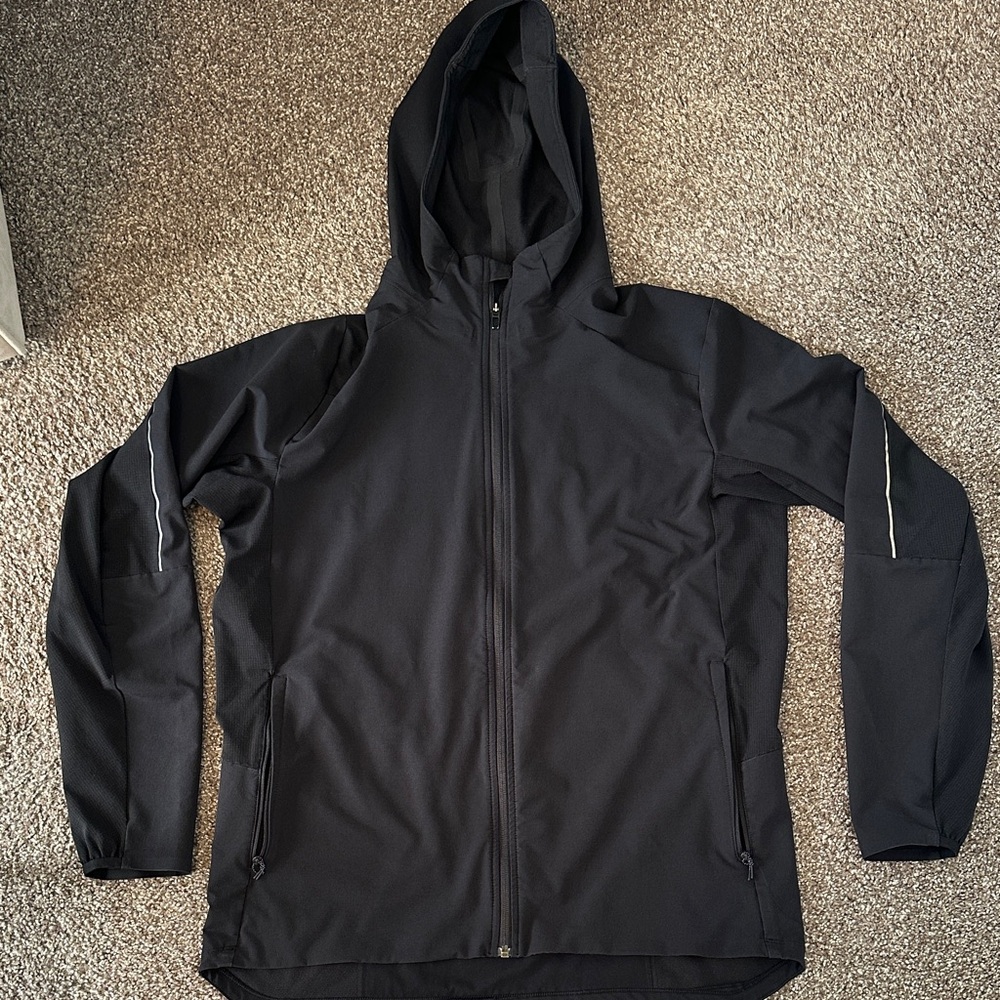 Lululemon Men's Black Hooded Lightweight Jacket